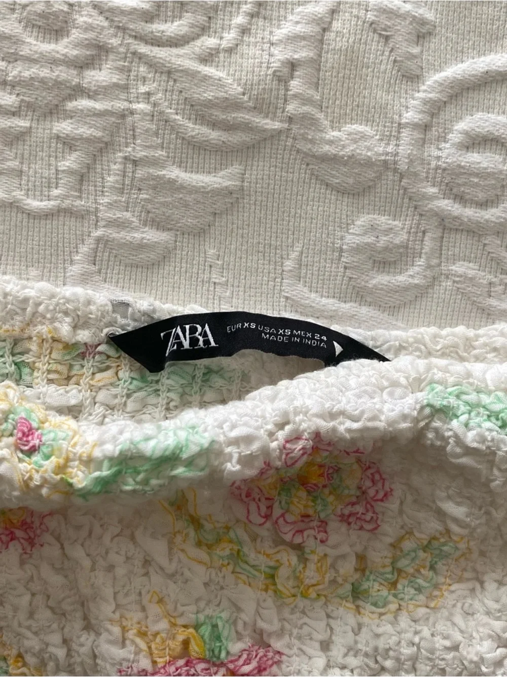 Zara puff sleeve floral crop top